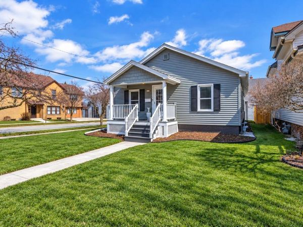 2325 N 8th St, Sheboygan, WI 53083