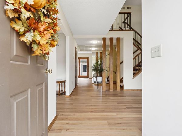 6261 Braiden Court, Unit B, Columbus, OH 43213