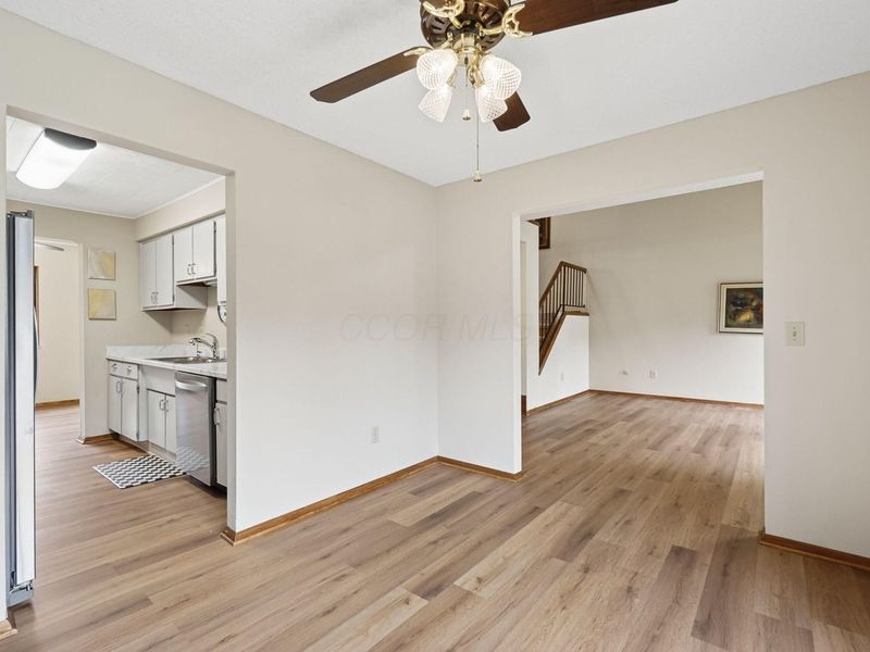 6261 Braiden Court, Unit B, Columbus, OH 43213 Photo 10