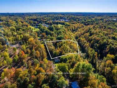 6207 E Port Bay Road, Wolcott, NY 14590