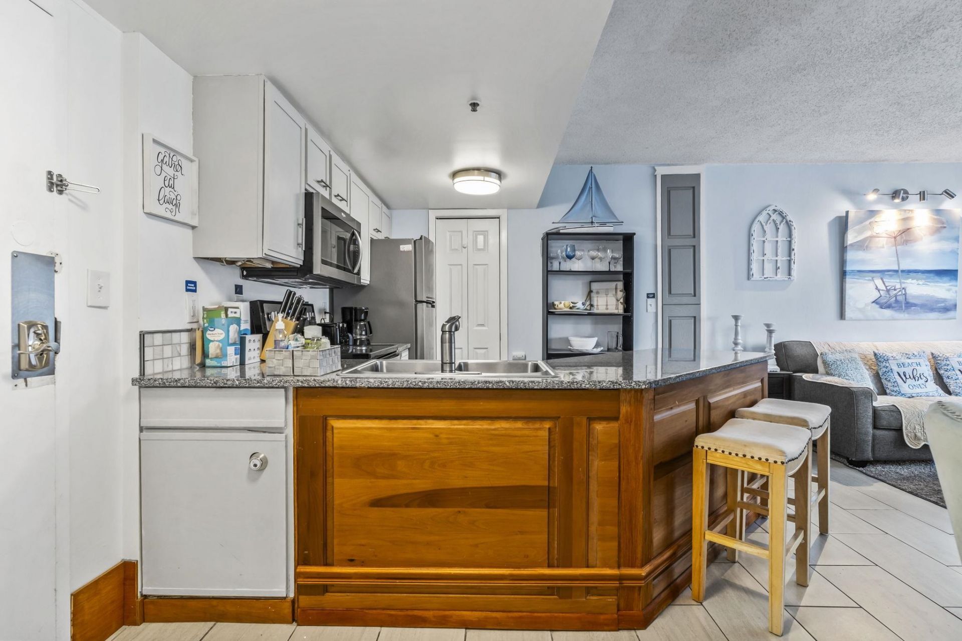 1605 S Ocean Blvd.  Photo 4