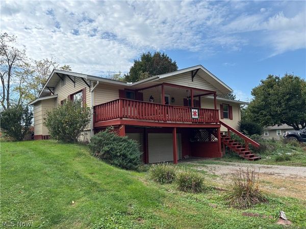 6740 Bridgeville Drive , Zanesville, OH 43701