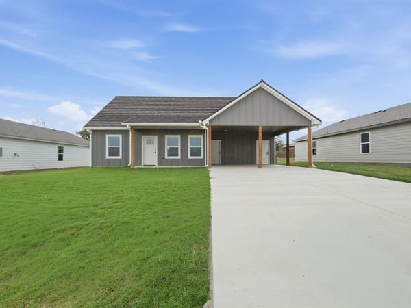 408 Poplar Court , Hico, TX 76457