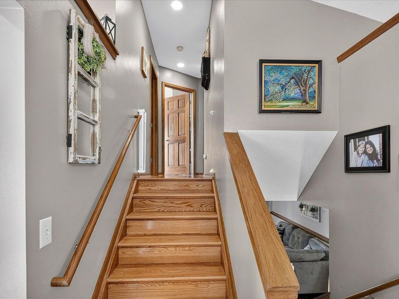 1614 S Charleston Road, Jamestown, OH 45335 Photo 7