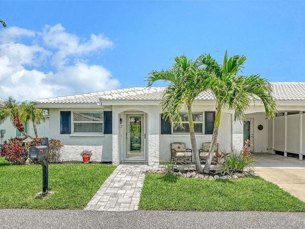 917 SPANISH DRIVE N, LONGBOAT KEY, FL 34228