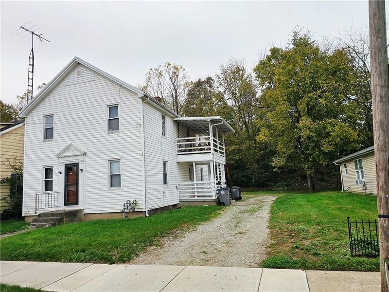 906 Race Drive, Troy, OH 45373 Photo 2