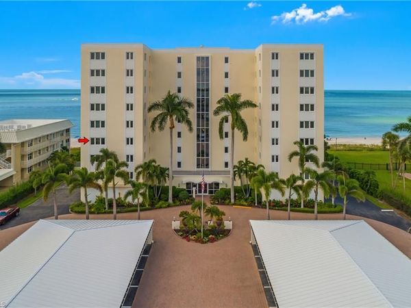 2885 Gulf Shore BLVD N, Unit 304, NAPLES, FL 34103