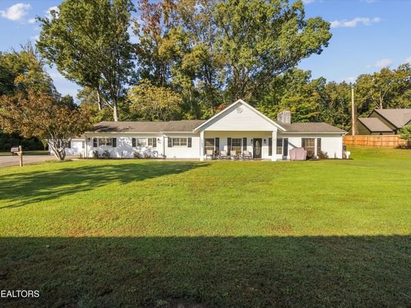 1623 Montvale Rd, Maryville, TN 37803