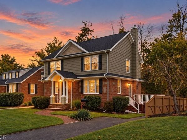 114 3Rd St, Dunellen, NJ 08812