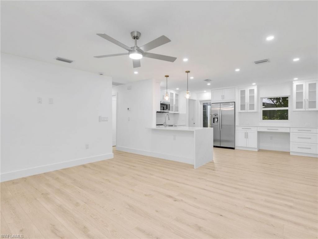 16 Kings Rd , Unit A16, Naples, FL 34112 Photo