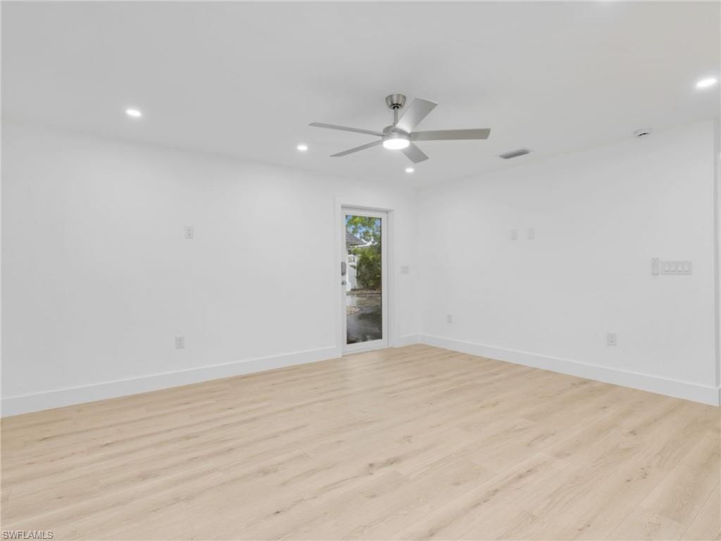 16 Kings Rd , Unit A16, Naples, FL 34112 Photo