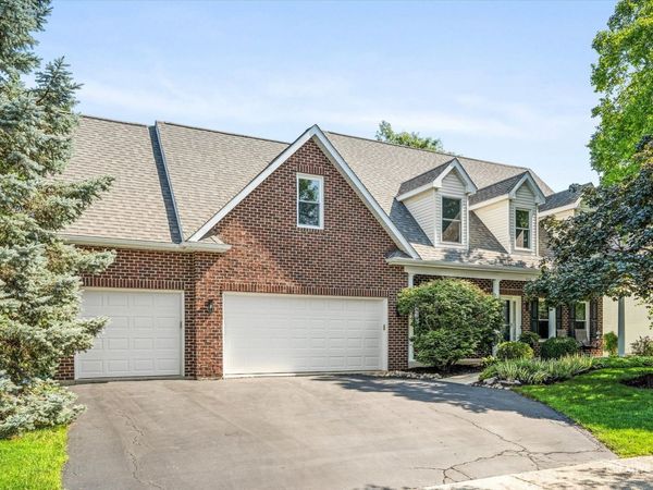 1015 Schiedler Drive , Batavia, IL 60510