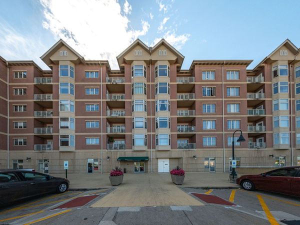 9670 FRANKLIN Avenue , Unit 513, Franklin Park, IL 60131