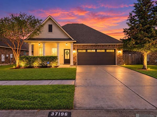 37196 Sills Dr, Prairieville, LA 70769