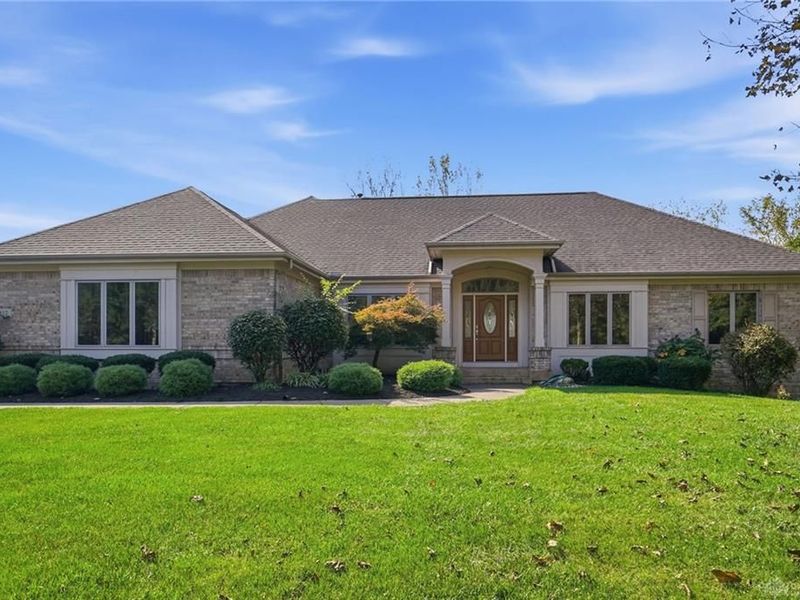 812 Valley View Point, Springboro, OH 45066 Photo 2