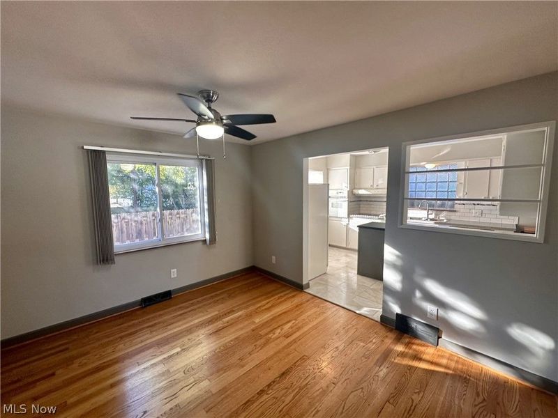 114 Greencrest Terrace, Unit D, Akron, OH 44313 Photo 3