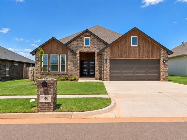 149 Sage Brush Way, Edmond, OK 73025