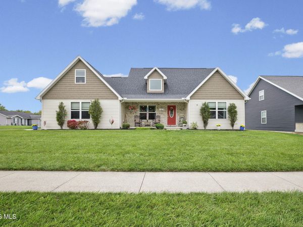 238 Thimbleberry Drive , Findlay, OH 45840