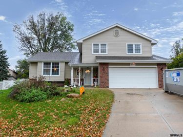 1208 Castana Circle, Papillion, NE 68046