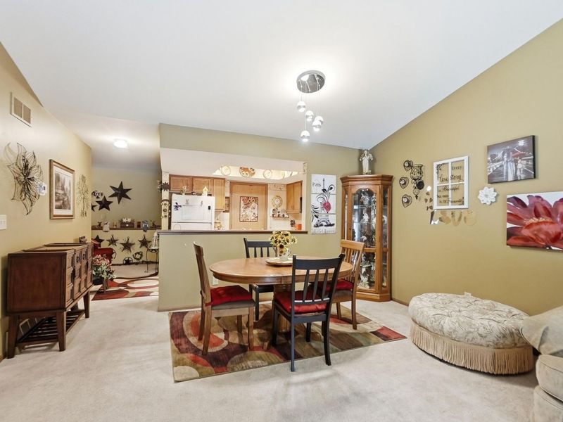 4466 White Leaf Way, Columbus, OH 43228 Photo 11