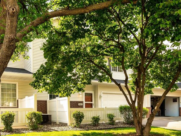 3001 Juniper Lane , Unit I, Woodbury, MN 55125
