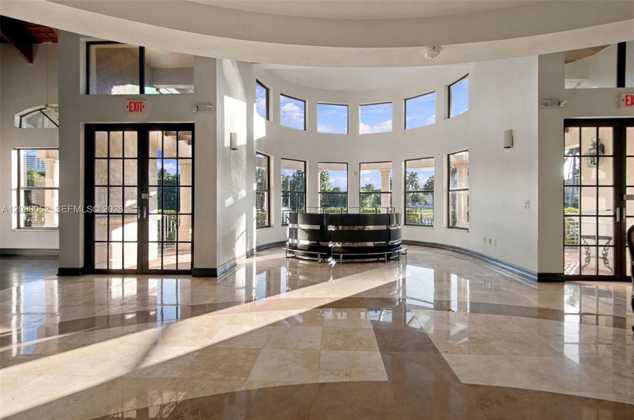 1516 Breakwater Ter , Hollywood, FL 33019 Photo