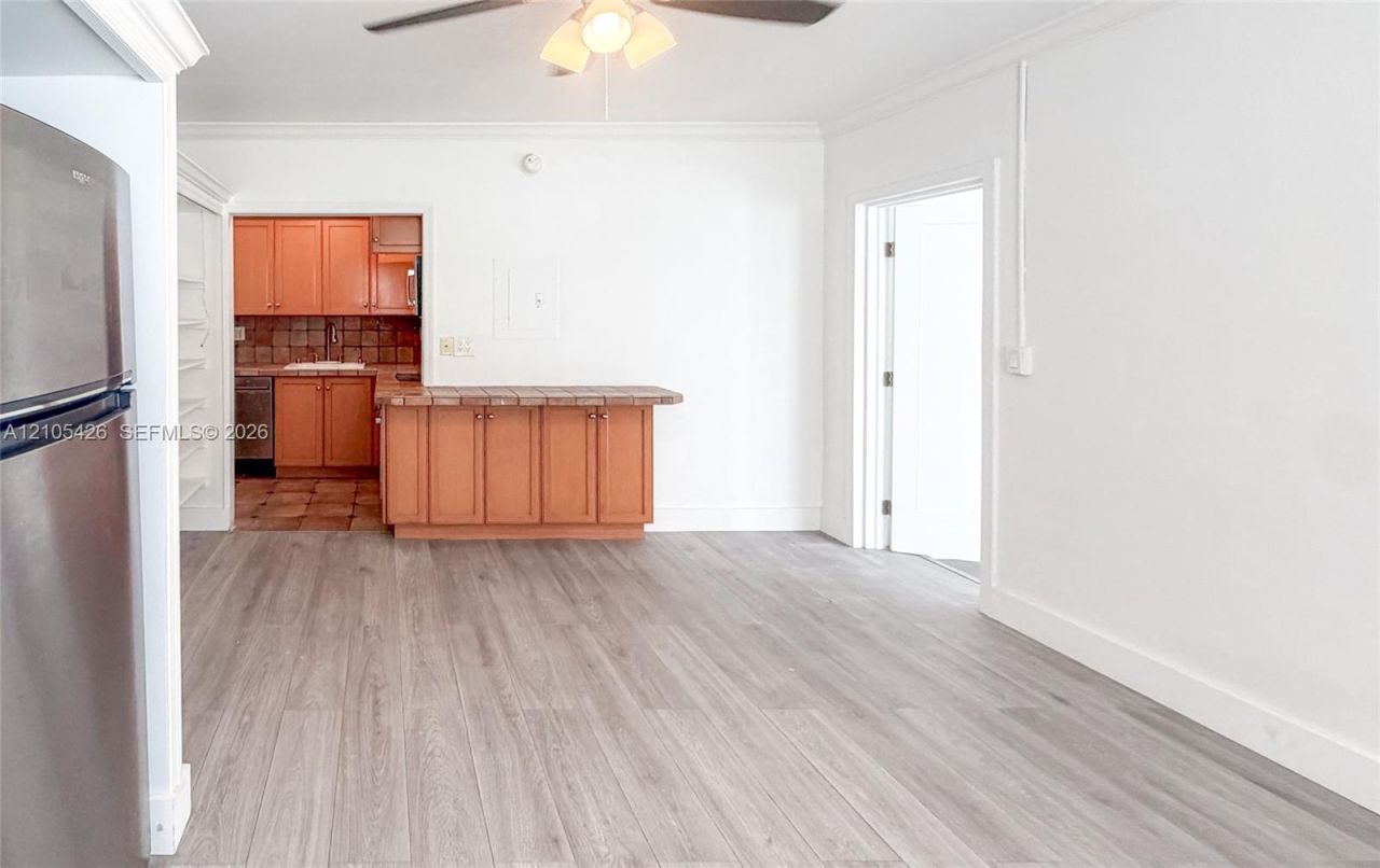 8144 Harding Ave , Unit 1, Miami Beach, FL 33141 Photo