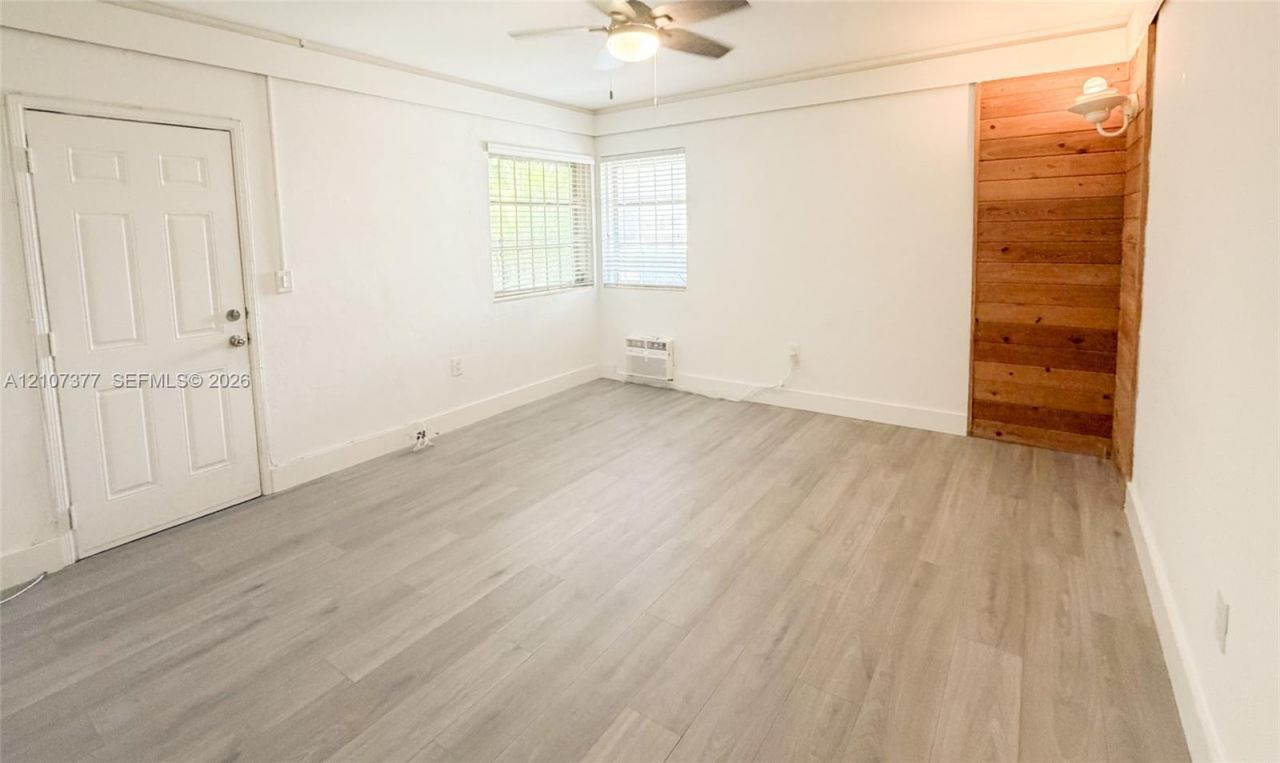 8144 Harding Ave , Unit 2, Miami Beach, FL 33141 Photo