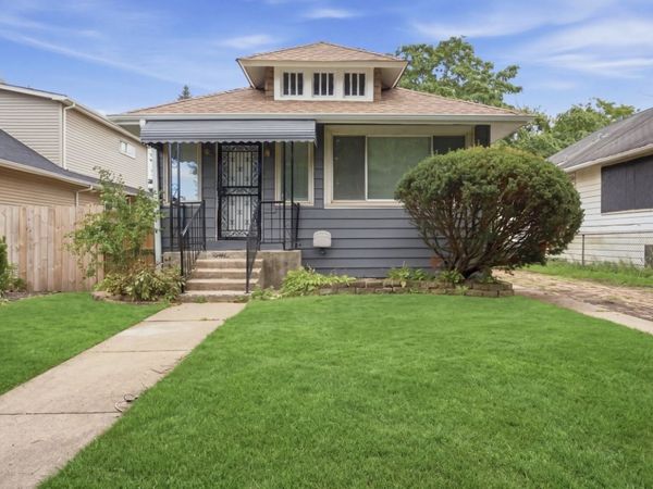 10607 S May Street , Chicago, IL 60643