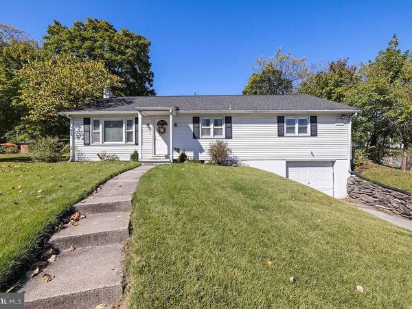1913 BALTIMORE PIKE , GETTYSBURG, PA 17325