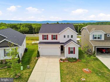 102 CURTAIN FALL DRIVE, MIDDLETOWN, VA 22645