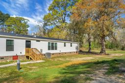 274 Rae Lane photo 4