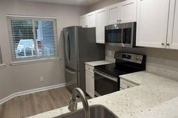 855 Sandlake Drive photo 4