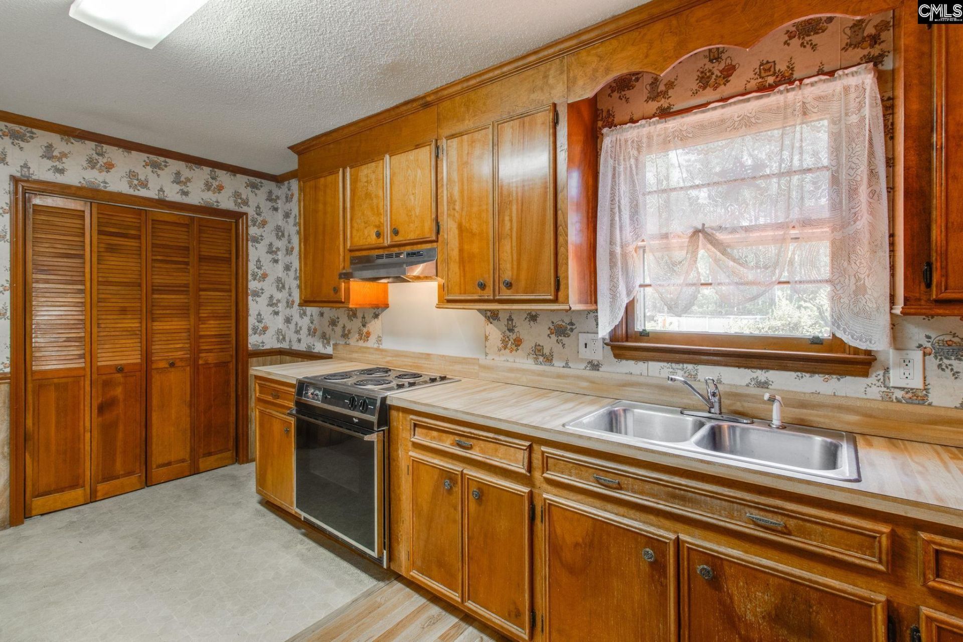 248 Woodland Trail Photo 13