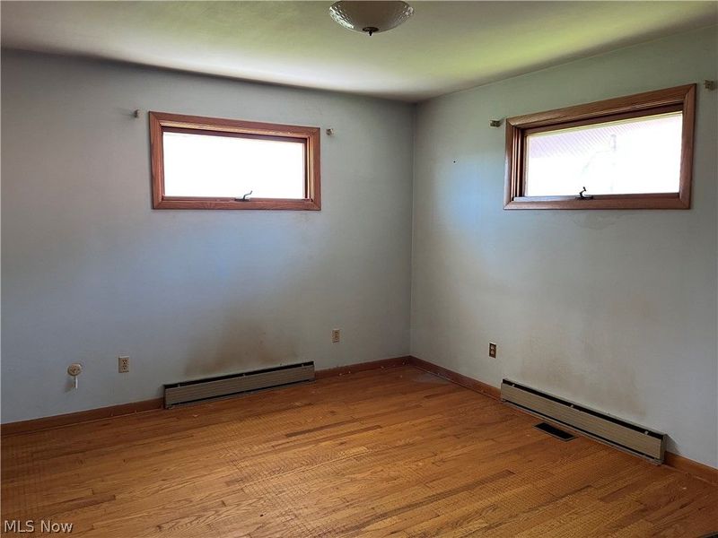 709 Peppard Avenue, Cadiz, OH 43907 Photo 8