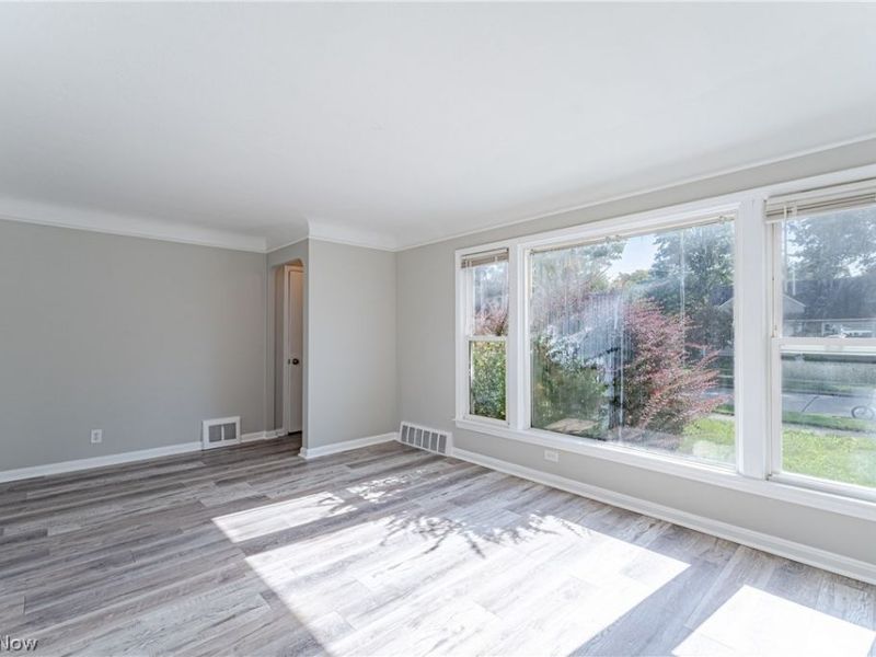 4377 Norma Drive, South Euclid, OH 44121 Photo 5