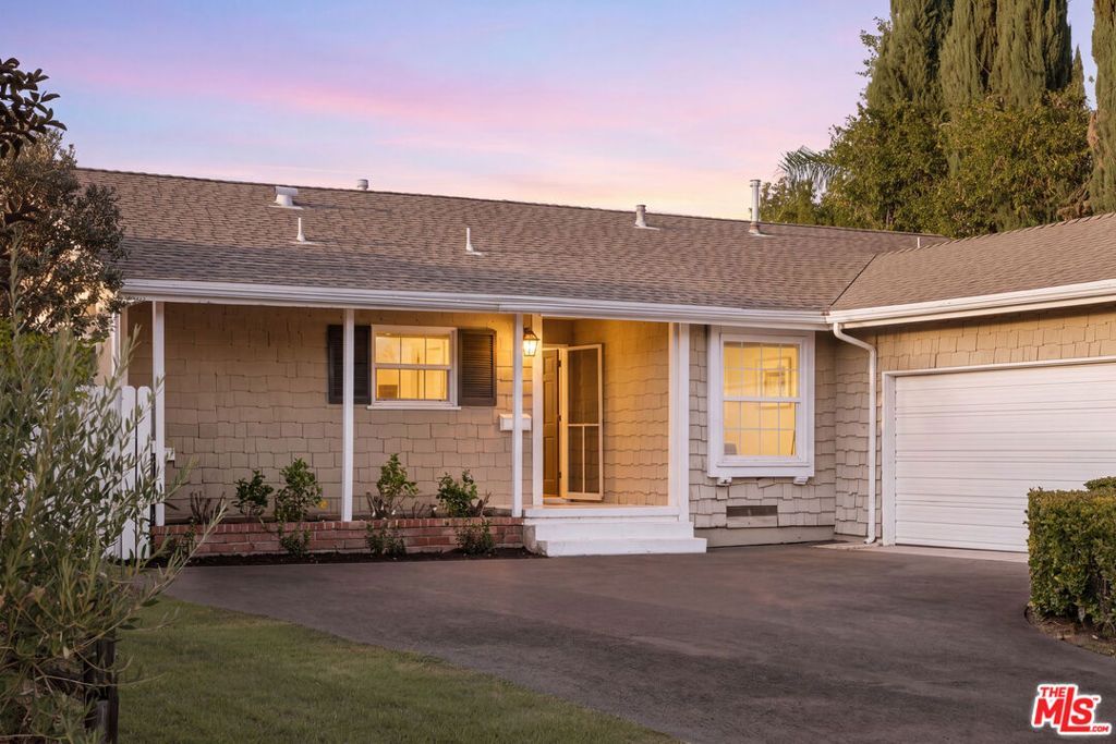 22251 Kittridge Street, Los Angeles, CA 91303 Main Photo
