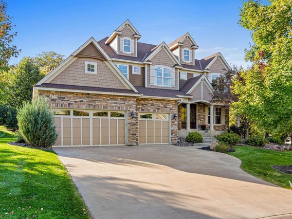 5515 Upland Lane N, Plymouth, MN 55446