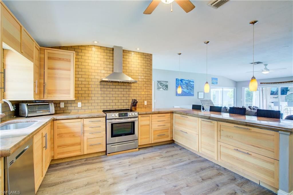 1145 Moon Lake Dr, Naples, FL 34104 Photo