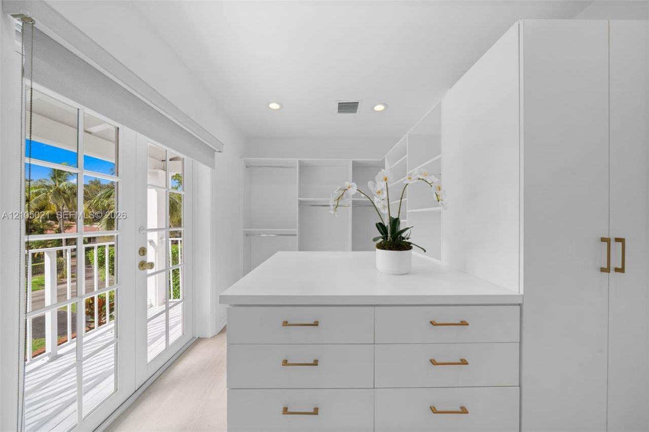 1457 Certosa Ave , Coral Gables, FL 33146 Photo