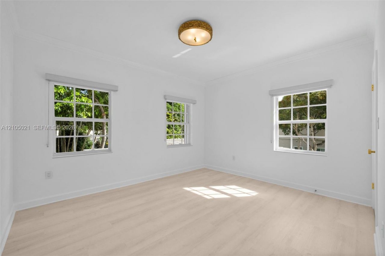 1457 Certosa Ave , Coral Gables, FL 33146 Photo