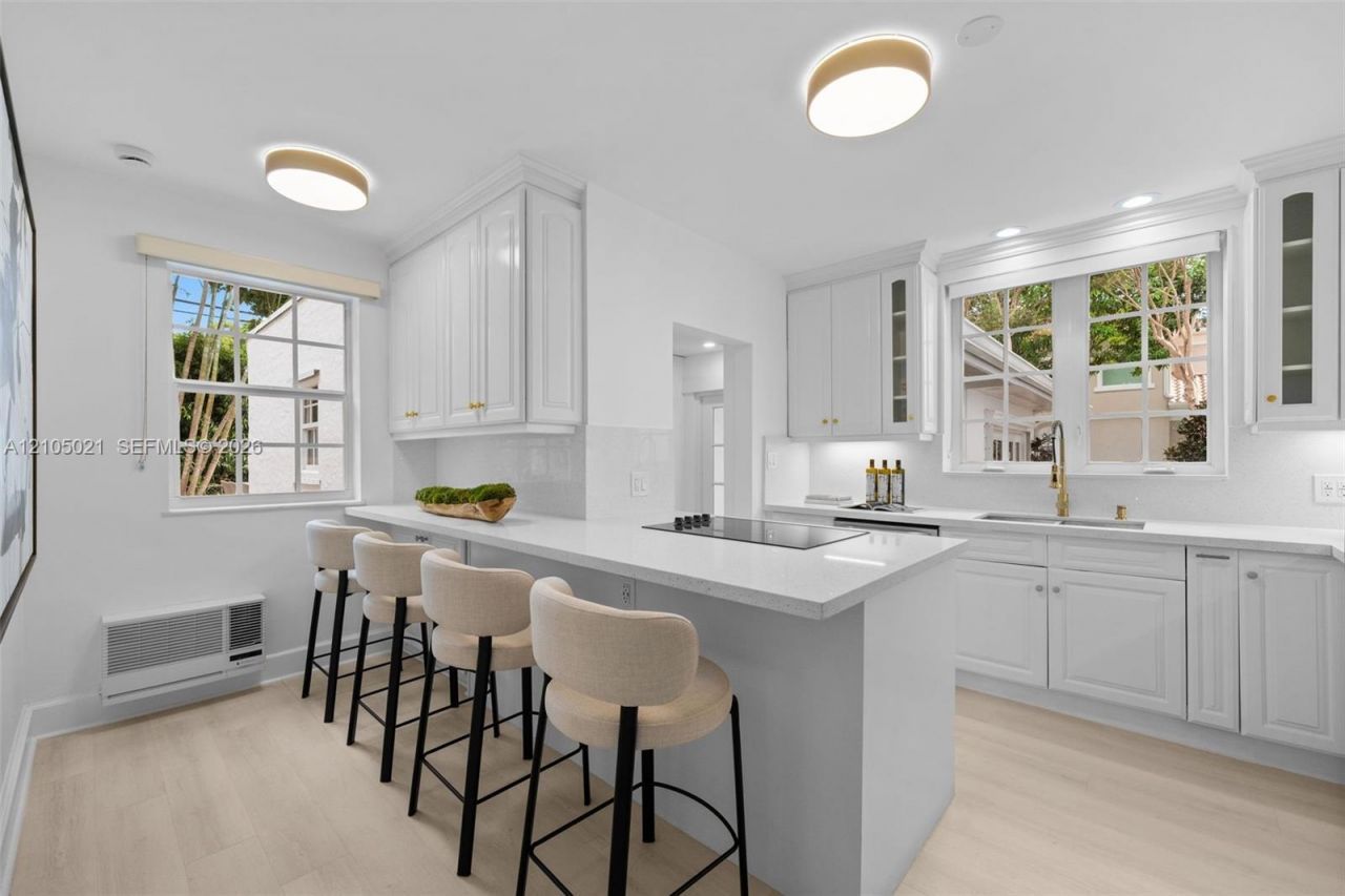 1457 Certosa Ave , Coral Gables, FL 33146 Photo