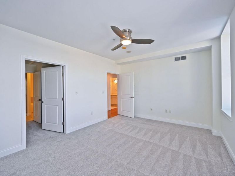 30 E Central Parkway, Unit 804, Cincinnati, OH 45202 Photo 33