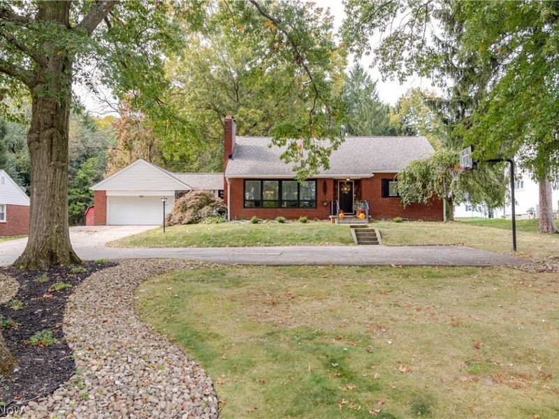 837 Atwood Drive, Tallmadge, OH 44278 Photo 3