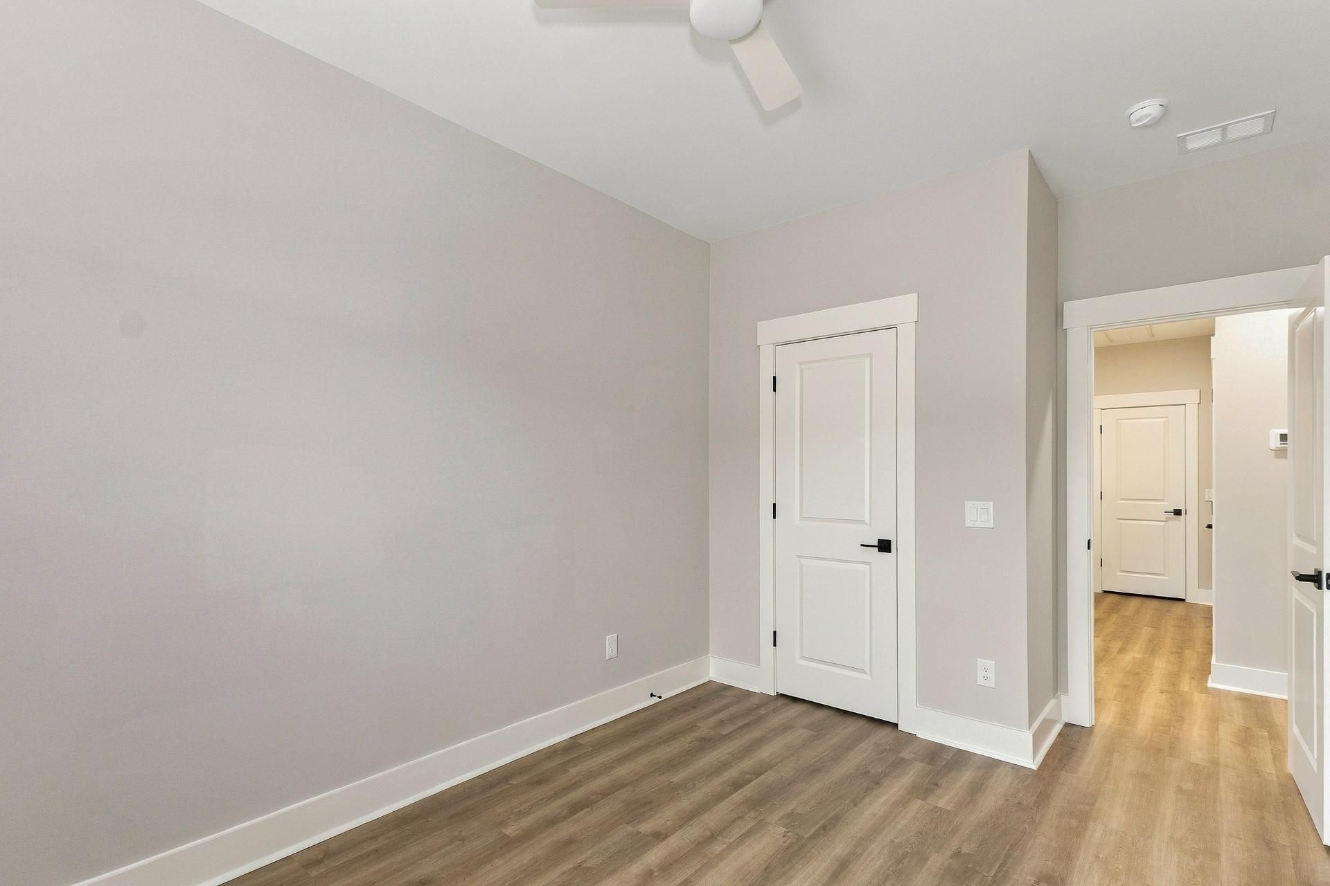 121 Kirkland Street Photo 11