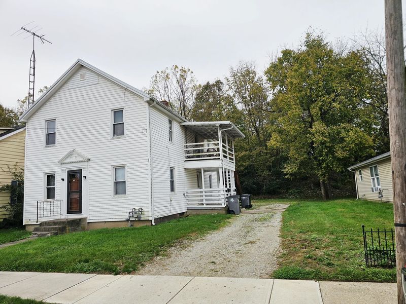 906 Race Drive, Troy, OH 45373 Photo 2