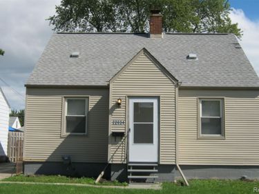 22034 Lambrecht Avenue, Eastpointe, Mi 48021