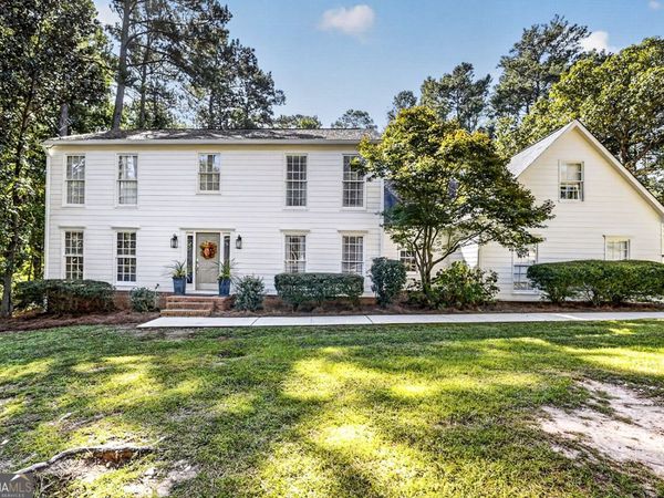 126 Ashling Drive, Lagrange, GA 30240