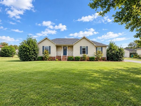 447 Old Hunters Point Pike N, Lebanon, TN 37087