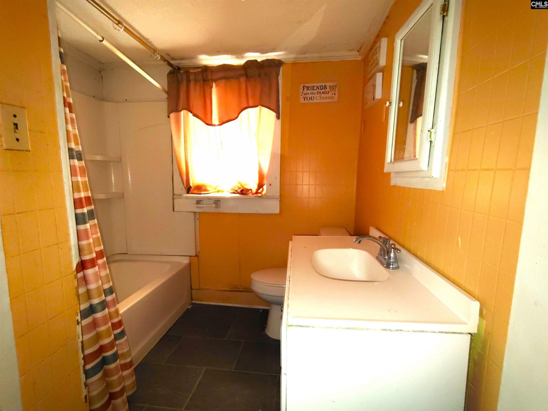 234 W Williams Street Photo 6